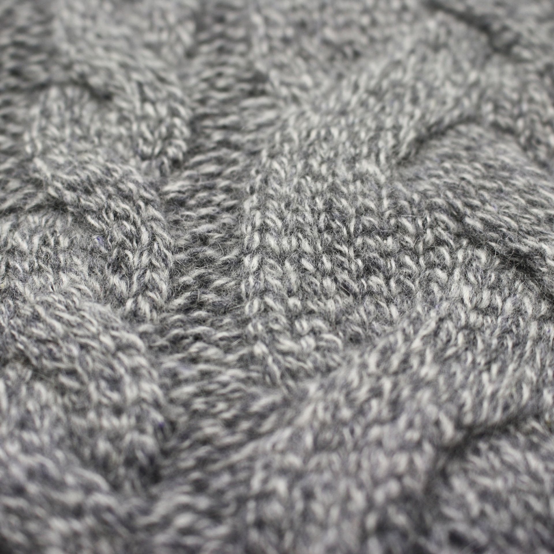 Grey Heather Cashmere Double Cable Scarf Gstaad - Drakoi Marketplace