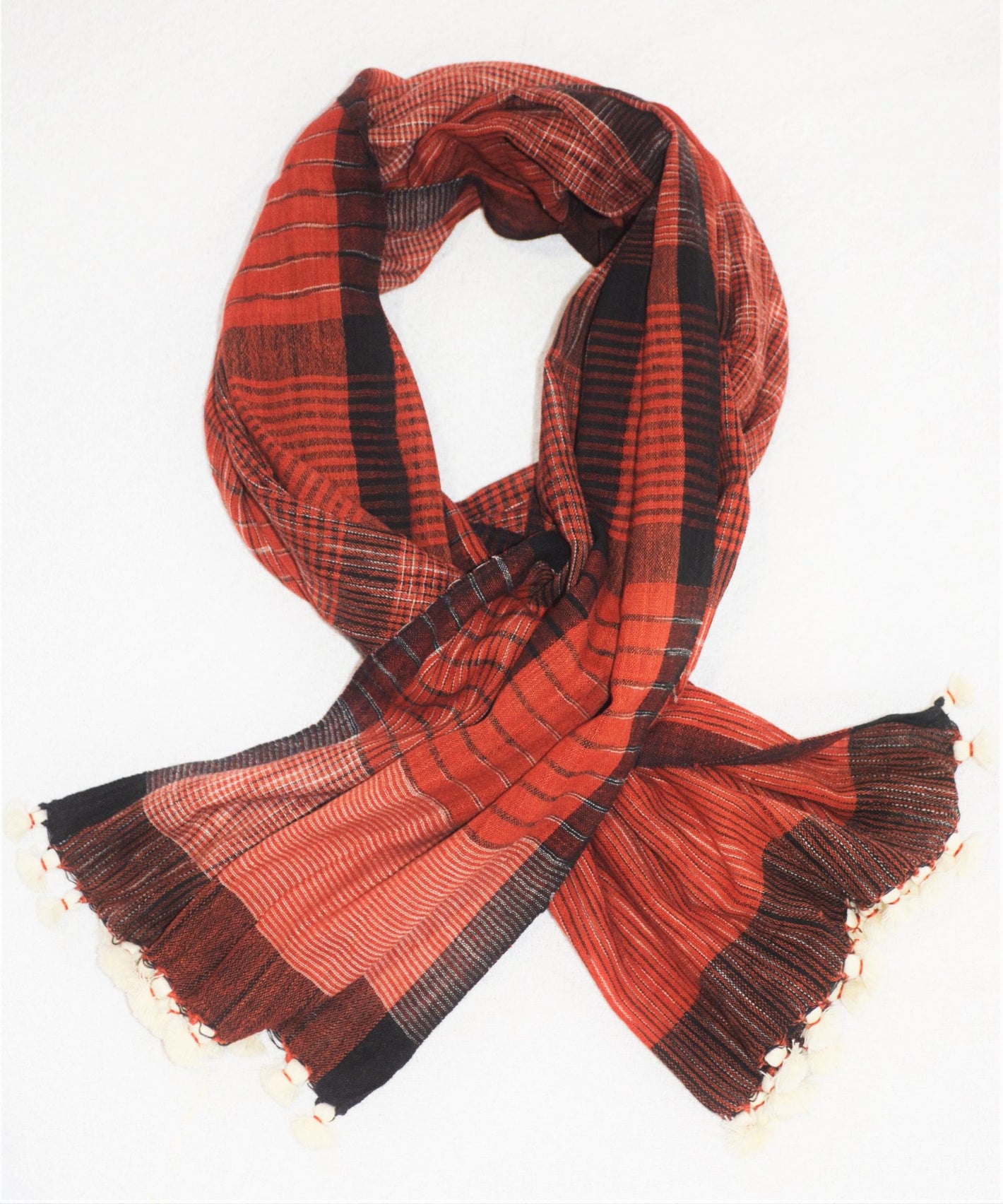 Hand woven cotton scarves - Drakoi Marketplace