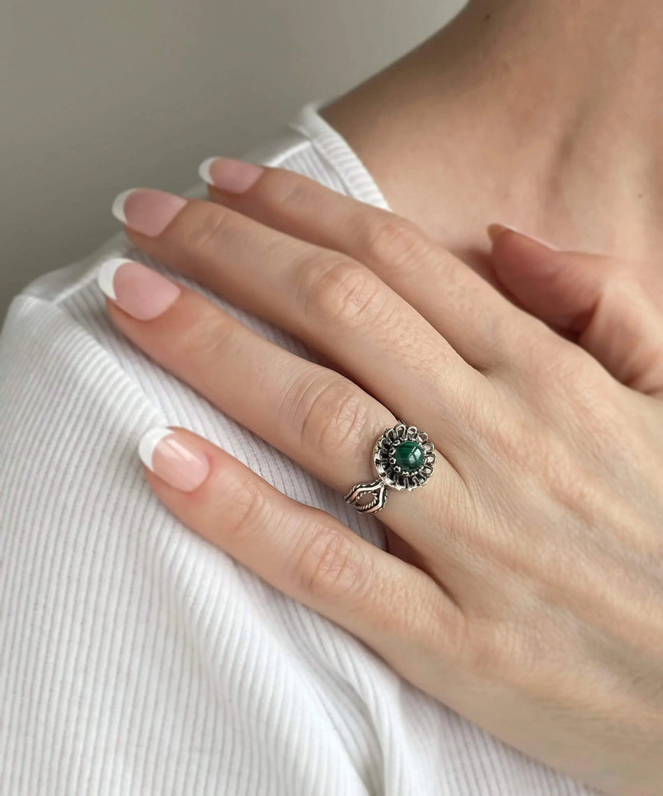 Malachite Gemstone Sterling Silver Women Cocktail Ring - Drakoi Marketplace