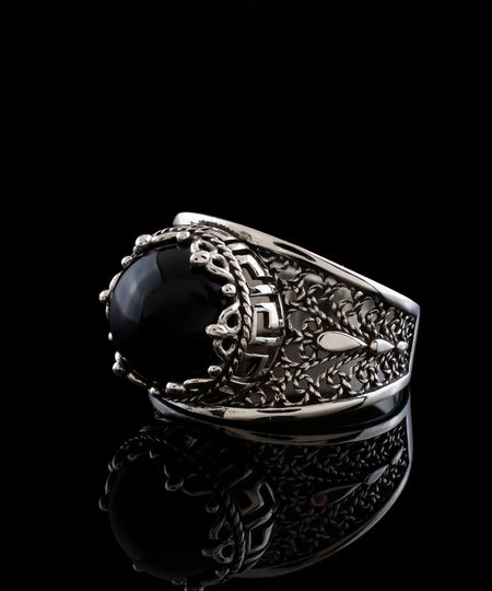 Meander Pattern Filigree Art Black Onyx Gemstone Women Silver Cocktail Ring - Drakoi Marketplace