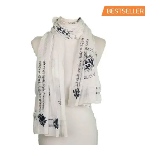 OMSutra Gayatri Mantra Prayer Shawl - Drakoi Marketplace