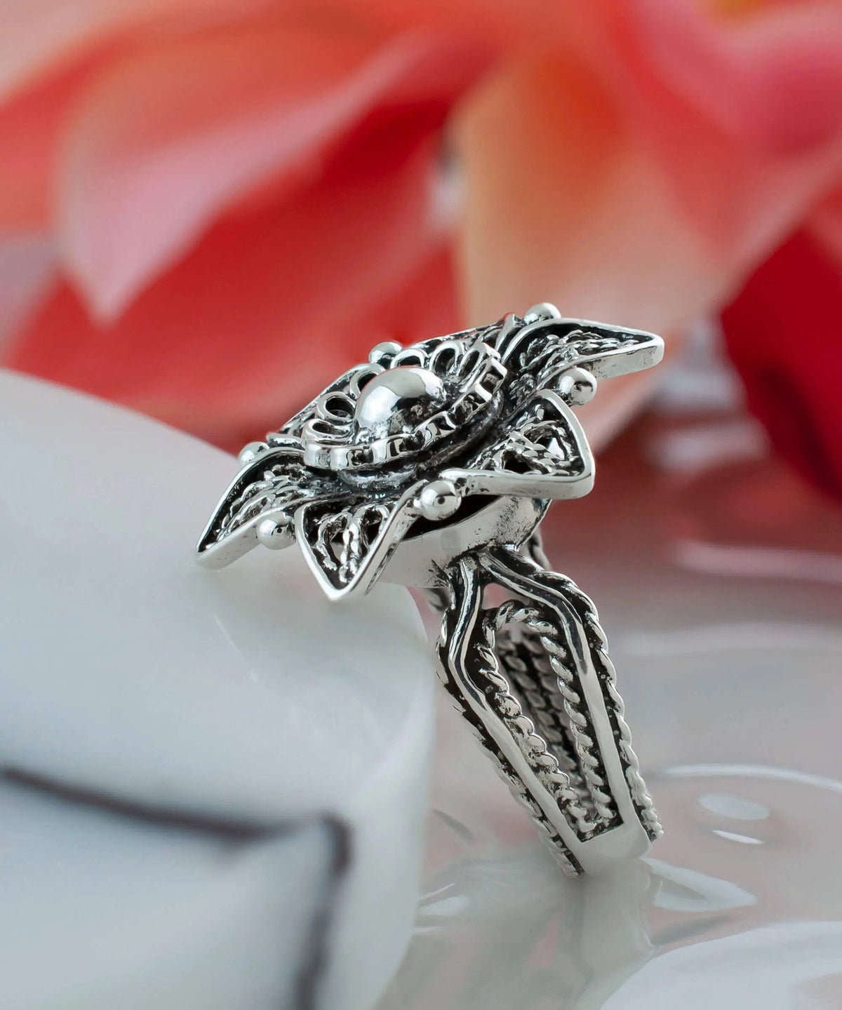 Sterling Silver Filigree Art Lotus Flower Women Cocktail Ring - Drakoi Marketplace