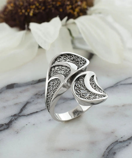 Sterling Silver Filigree Art Women Twisted Bypass Cocktail Ring - Drakoi Marketplace