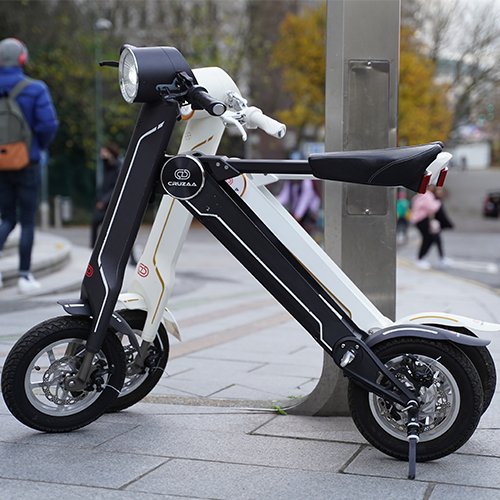 The Cruzaa Electric Scooter - 35km Range & 25kmh Top Speed Cruzaa Built in Bluetooth & Speakers + USB - Drakoi Marketplace