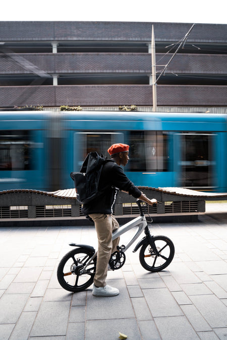 The Official Gun Metal Grey E-Bike with Built-in Speakers & Bluetooth (Range up to 60km) - Drakoi Marketplace