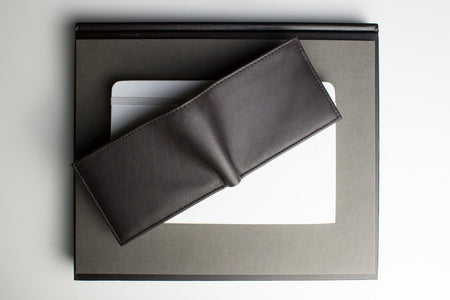 Traditional Bifold Wallet - Drakoi Marketplace