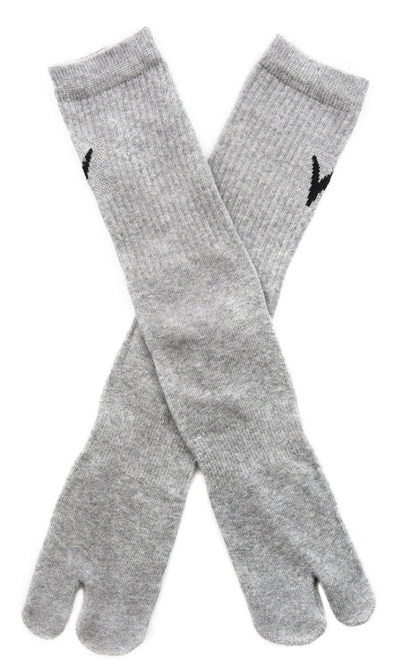 V-Toe Athletic Flip-Flop Tabi Big Toe Crew Socks - Light Gray - Drakoi Marketplace