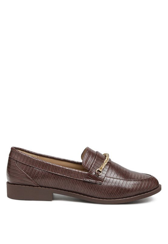 Vouse Low Block Loafers Adorned With Golden Chain - Drakoi Marketplace